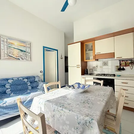 Apartmán Se230 - Marotta, Trilocale A Due Passi Dalla Spiaggia, Con Posto Auto